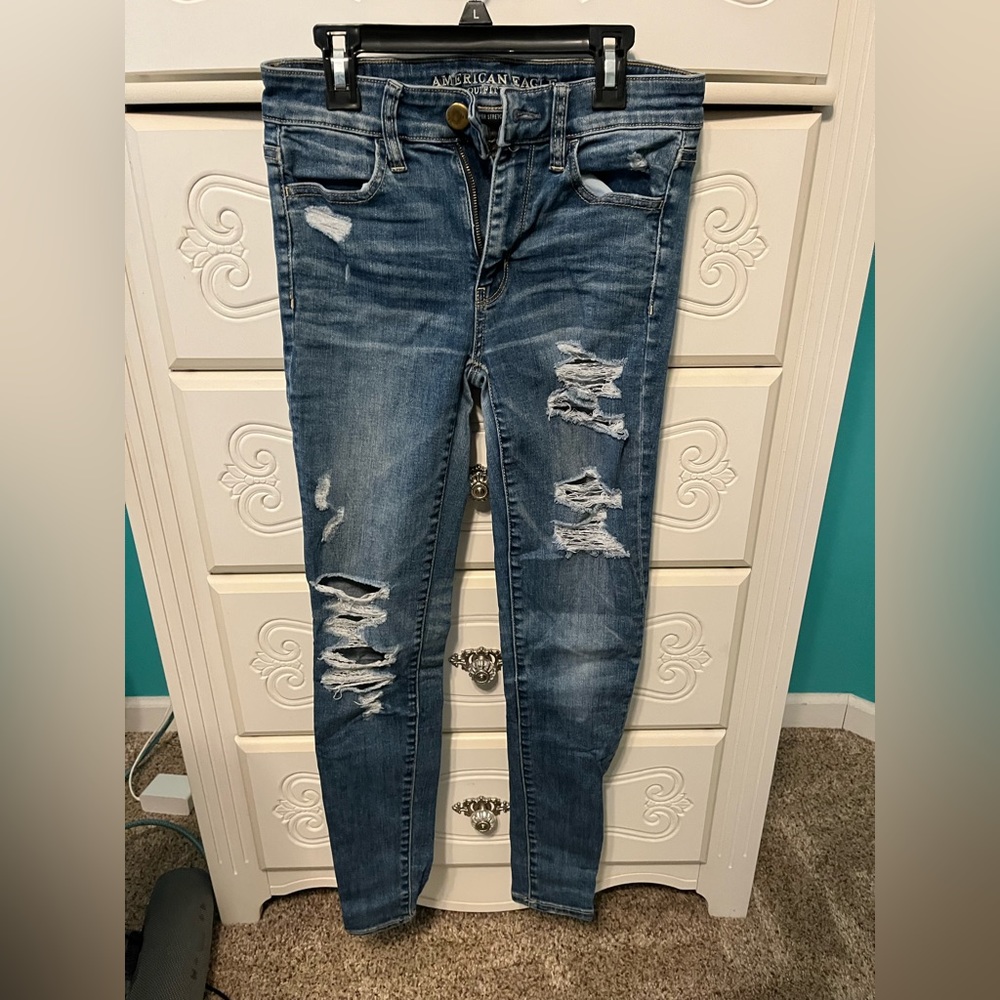 American Eagle Ripped Skinny Jeans